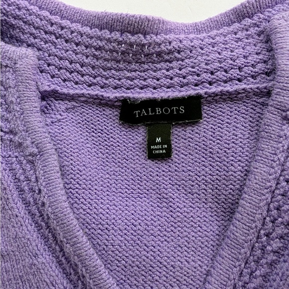 Talbots Women’s Knit Sweater with Crochet Sleeves Lilac Size Medium V-Neck - Picture 2 of 6